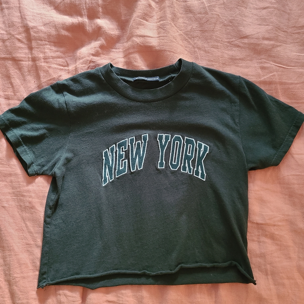 Brandy Melville Green Baby Tee